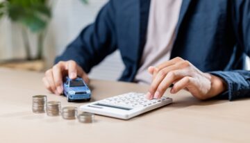 Udržte si mobilitu aj financie pod kontrolou: Kedy rozmýšľať o predaji auta?